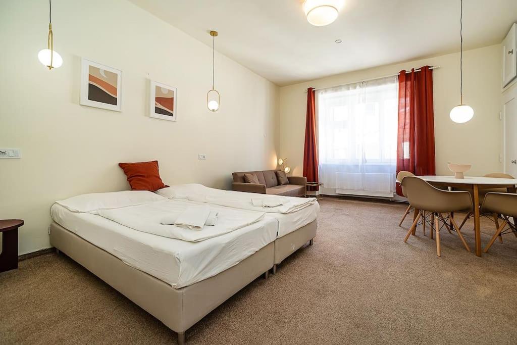 Apartmán Modern, Bright In A Great Location Prague